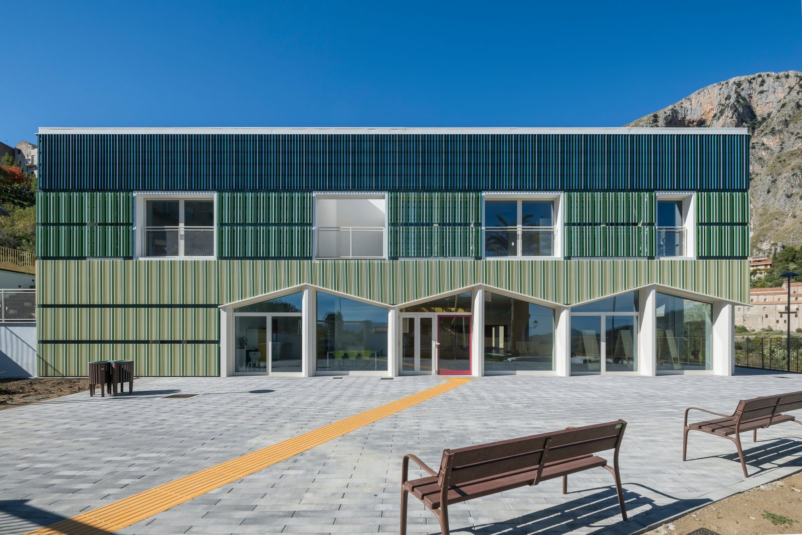 Scuola ad Isnello